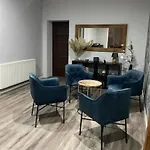 Bed & Breakfast Kolonia Wokulskiego 4