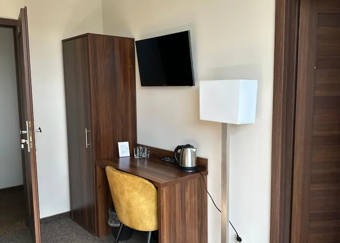 فندق مبيت وإفطار Kolonia Wokulskiego 4