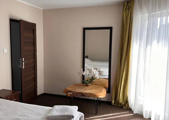 Kolonia Wokulskiego 4 3*